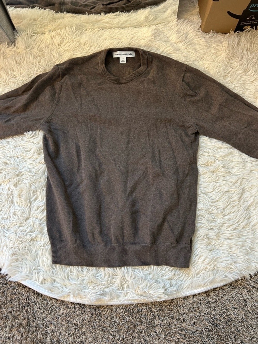 Amazon Essentials Men's Brown Crewneck Sweater